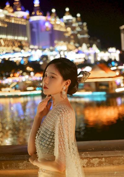 欧美野战片_超清电影完整版在线观看