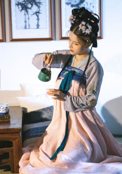 国产高清综合乱色视_蓝光电影在线观看