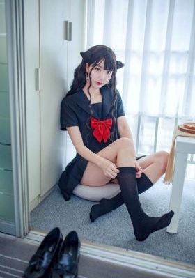 欧美美妆博主仿艾玛_欧美成人在线